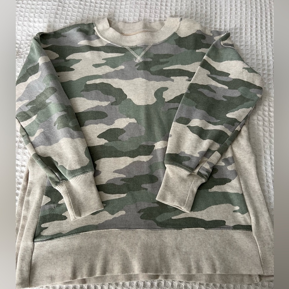 Aerie long sleeve shirt
